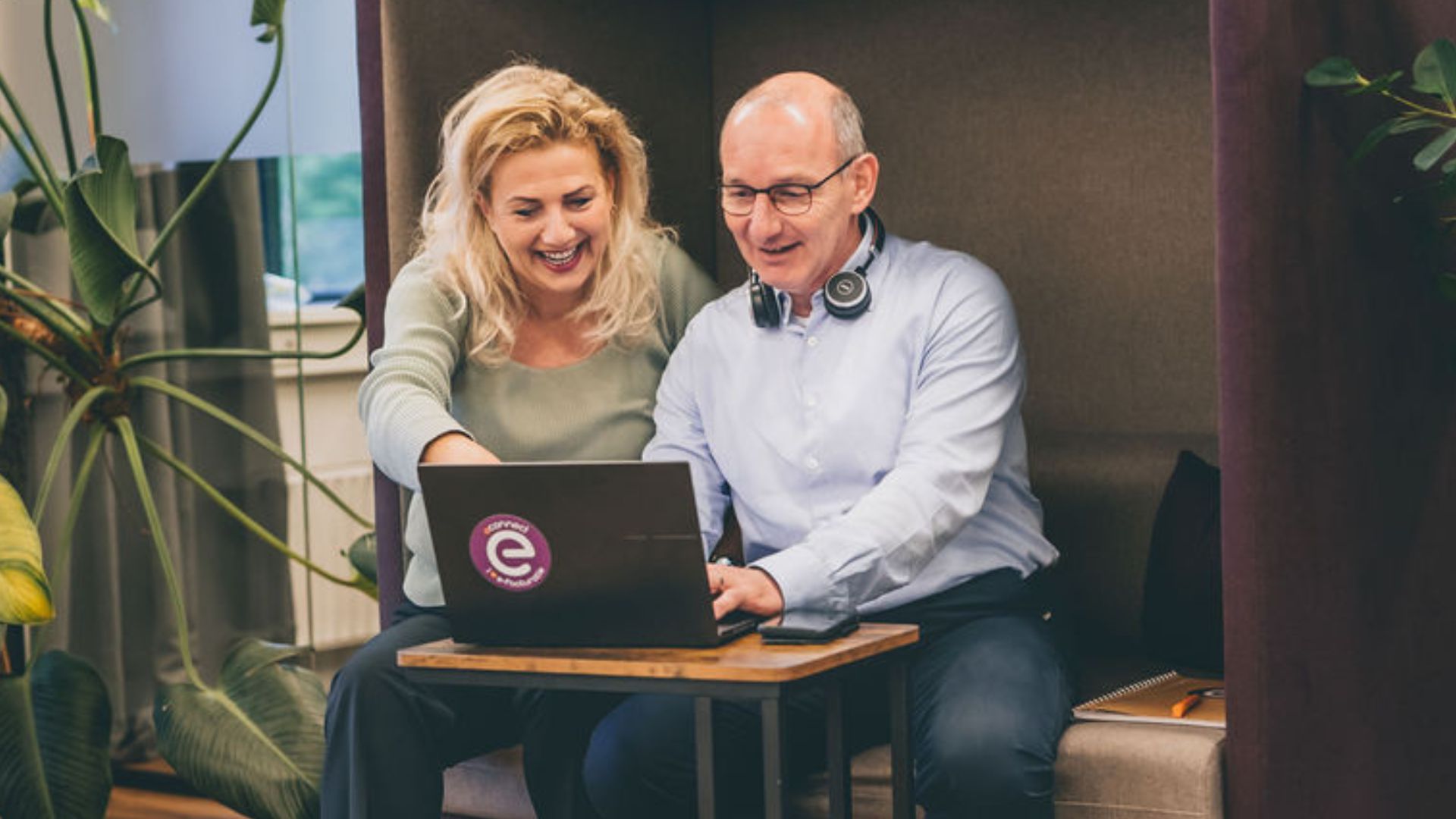 media/foto-s/beeld/be-smart-werken-bij-econnect.jpg?width=480&format=webp&height=480&rmode=PAD